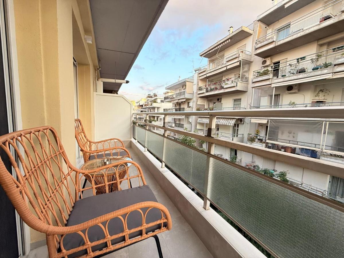 City Nest by InFox Suites Private Parking - B&B Salónica