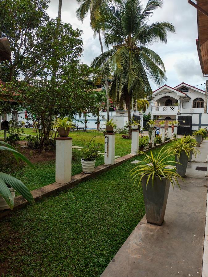 Vijai Resort - B&B Negombo