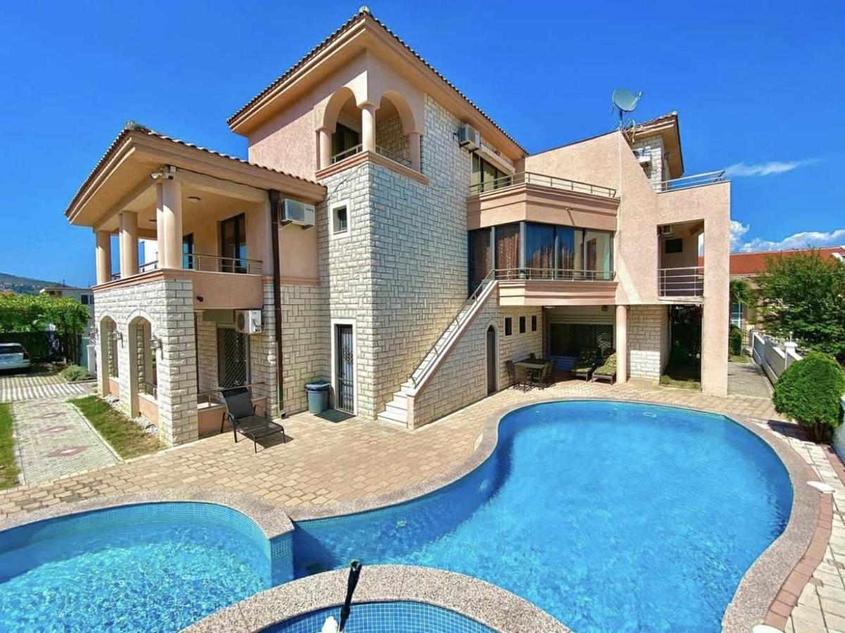 Villa Luxury Ulcinj - Ferienwohnung Ulcinj