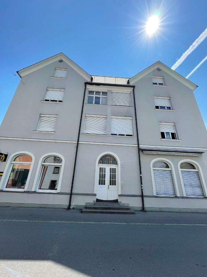 Sonnige Lichtquelle am Bodensee - Ferienwohnung Bregenz