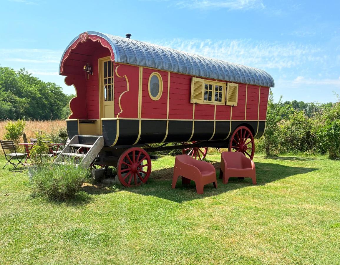 La roulotte Champêtre des Grillots - B&B Beaulon