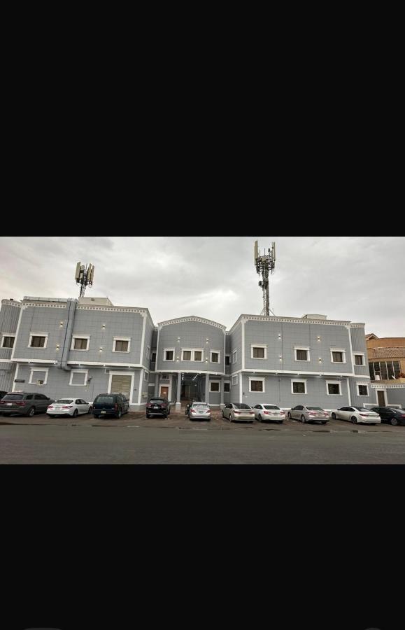 شقة أنيقة بغرفة نوم وصالة - Ferienwohnung Riad