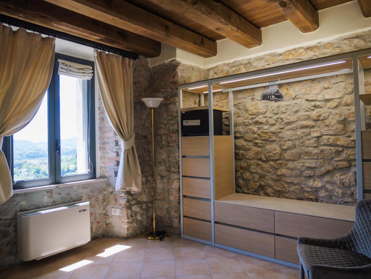 Appartamento con 2 Camere da Letto