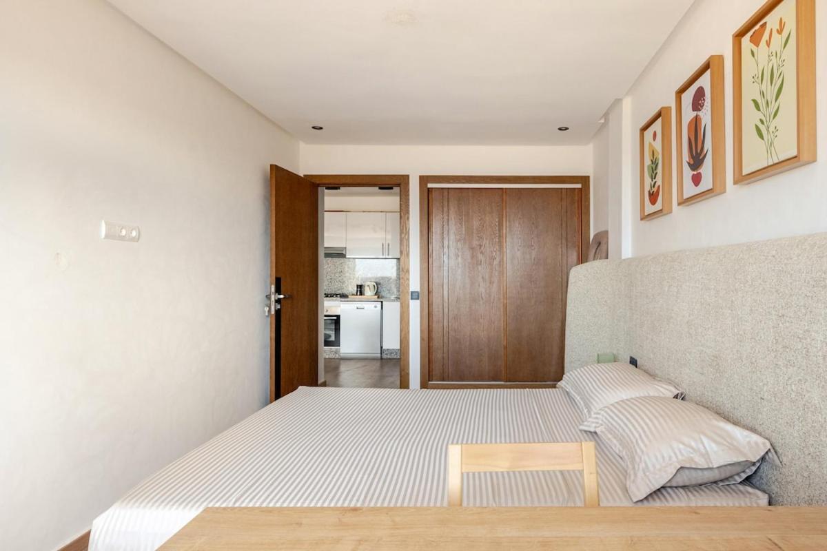 Au Petit Port Balcony & Sea view 5 mn from casa-port - Ferienwohnung Casablanca