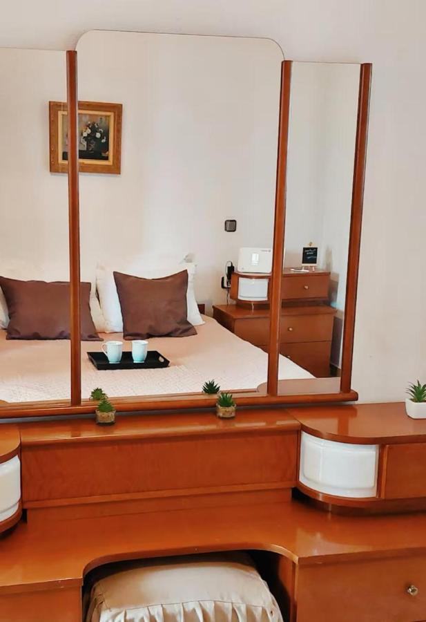 Appartamento con 2 Camere da Letto