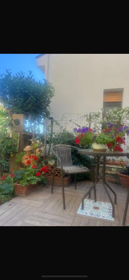 La Stanzetta Rooms & Garden - B&B