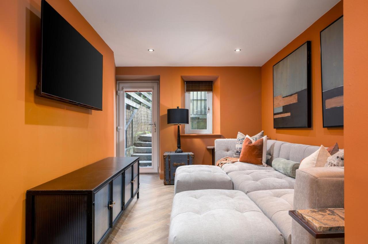 Deluxe Family Suite