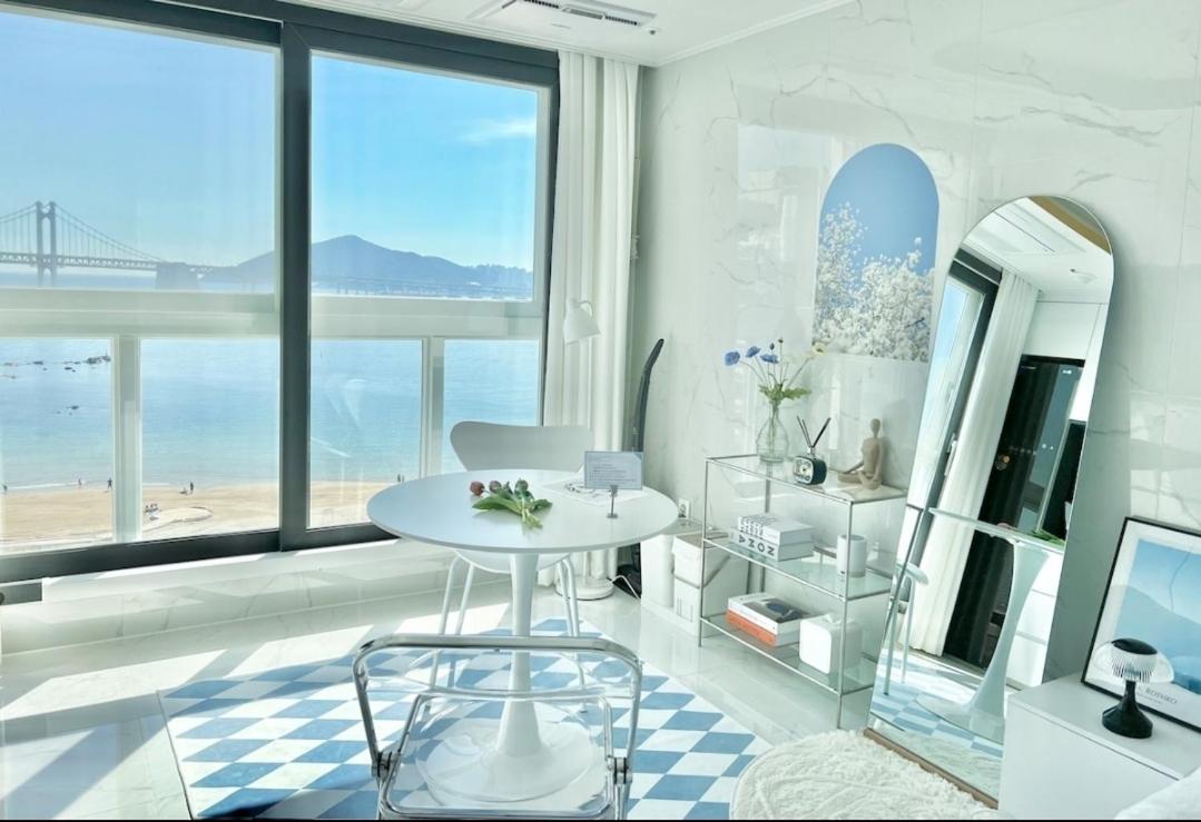 Gwangan Ocean Gamsung House - B&B