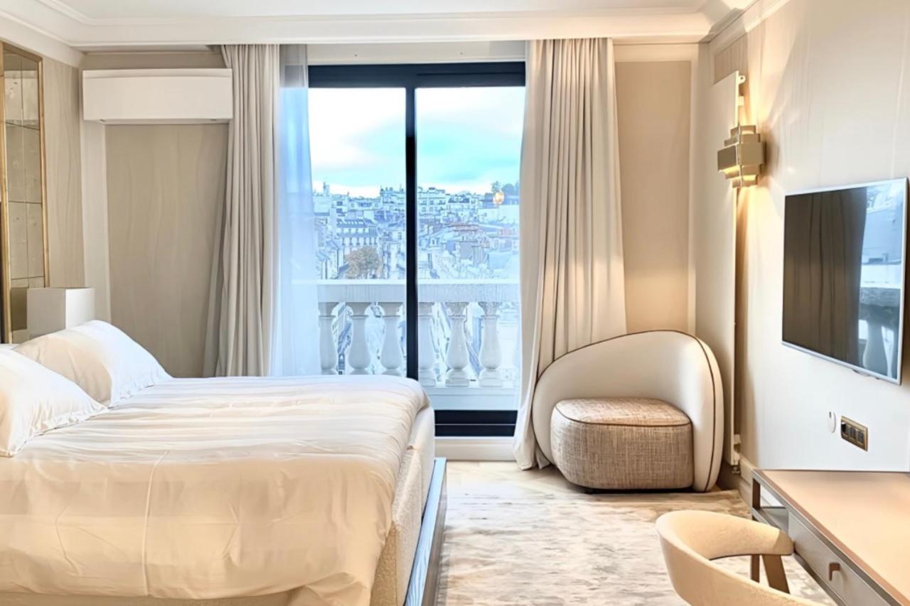 Luxurious 4 BR Apartments Foch Arc de Triomphe - B&B