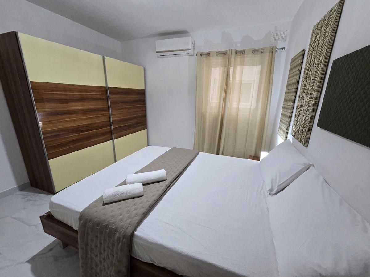 Saphire Suites No 6 - B&B San Pawl il-Baħar