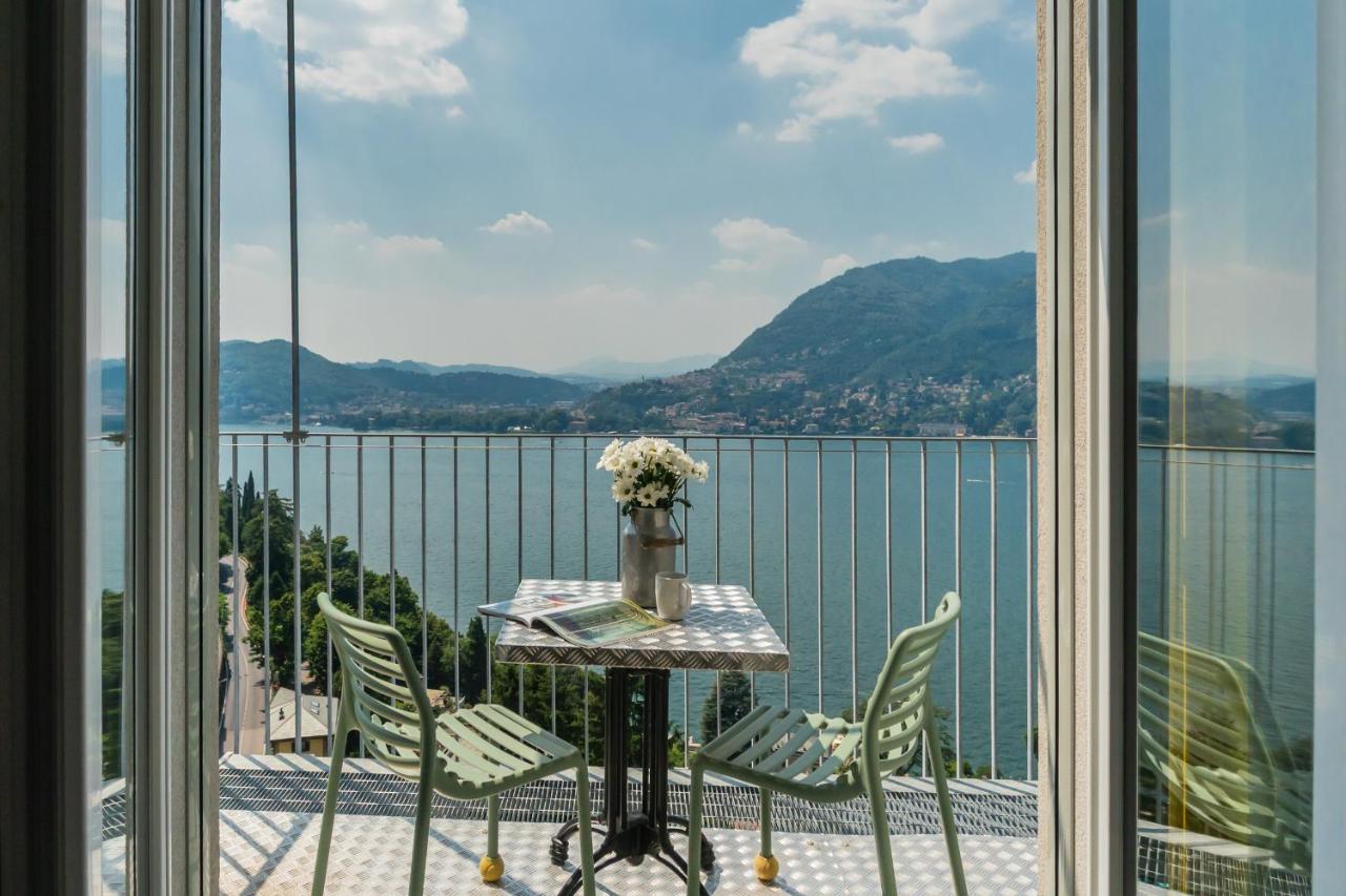 Casa Corbu by Rent All Como - B&B