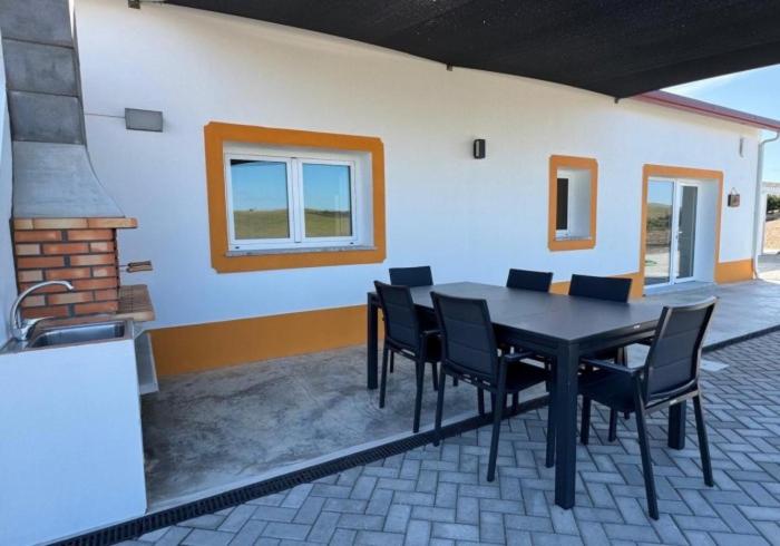 Villa con 2 Camere da Letto