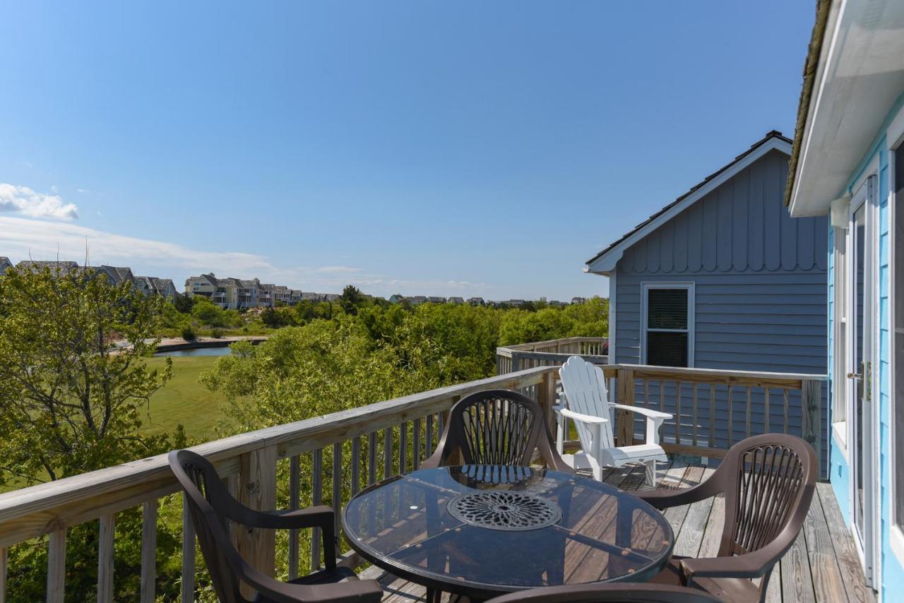 Sandy Tee - B&B Nags Head