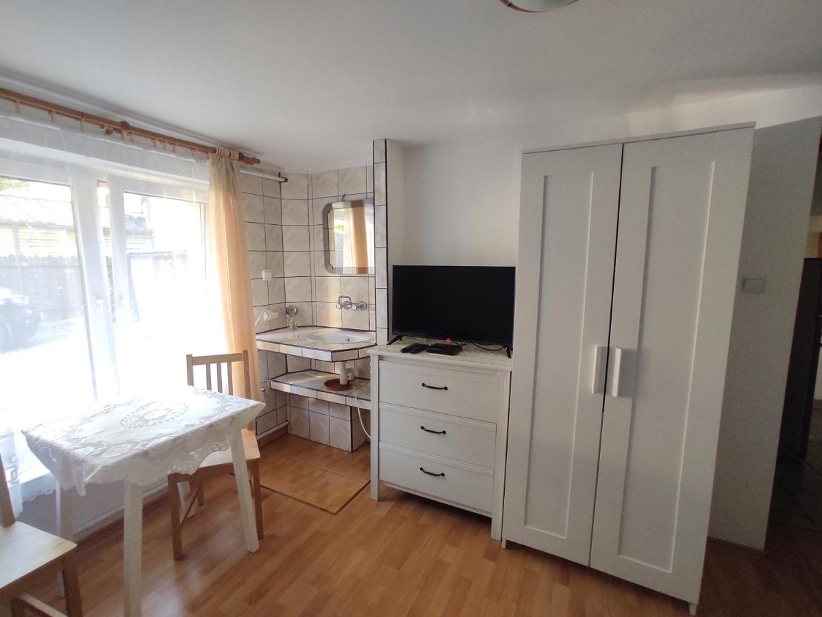 Habitación Triple con baño privado externo