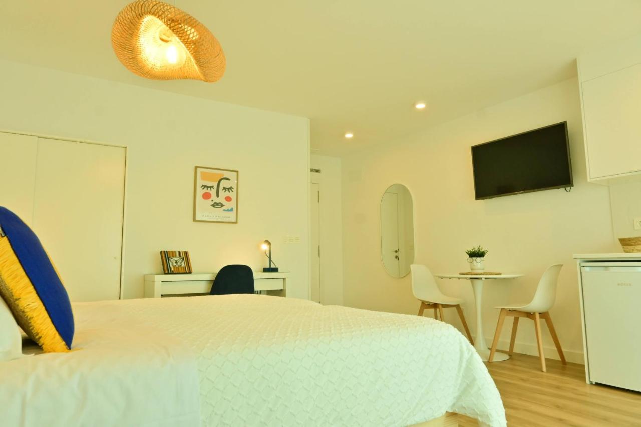 Studio with Sea View
