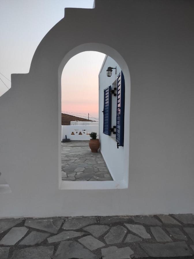 Theros House Kythnos - B&B Kýthnos