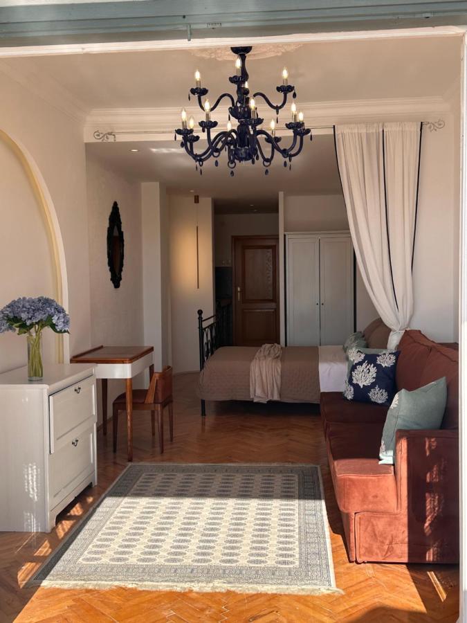 Studio with Balcony and Sea View