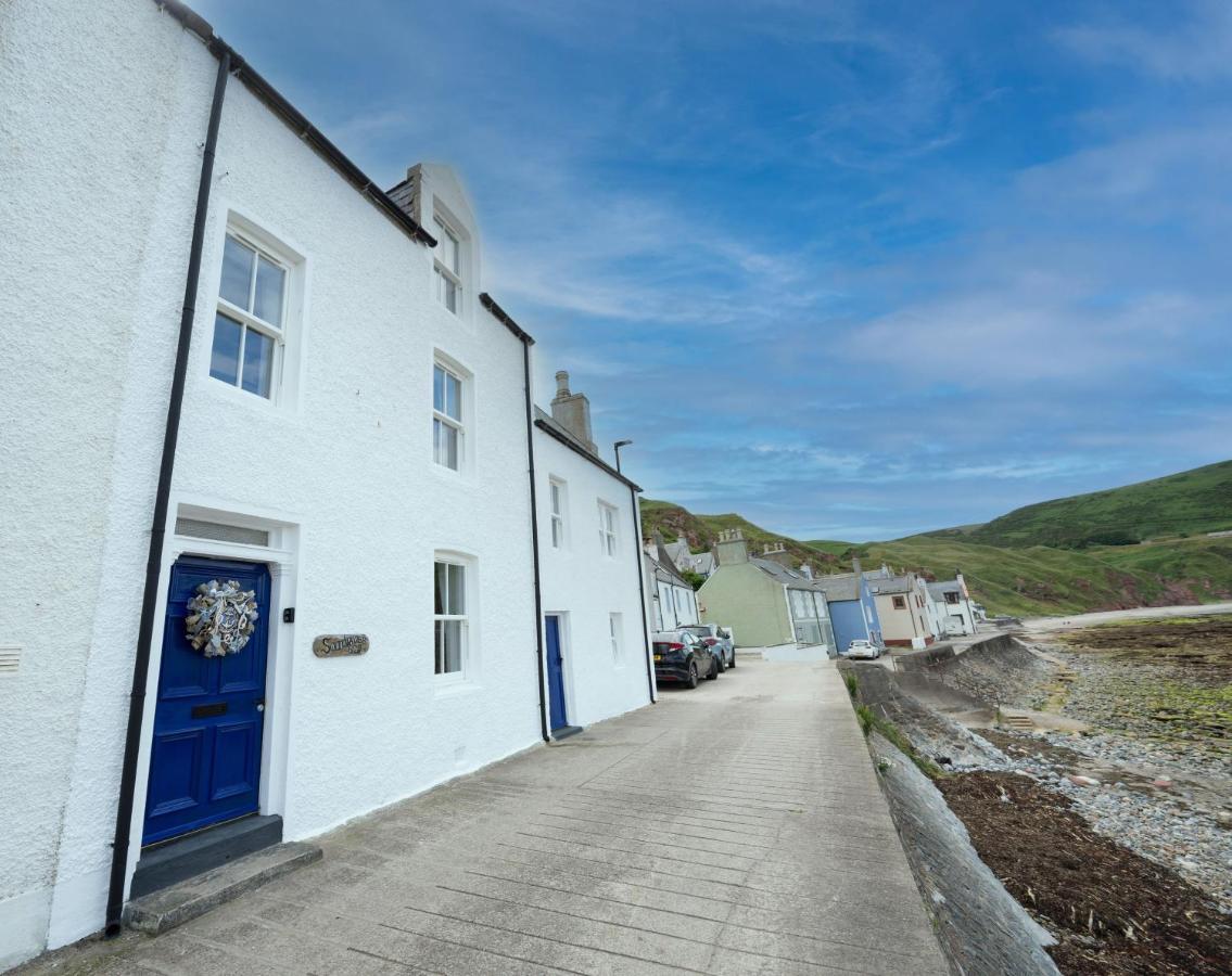 Soundwaves, Seatown, Gardenstown - B&B