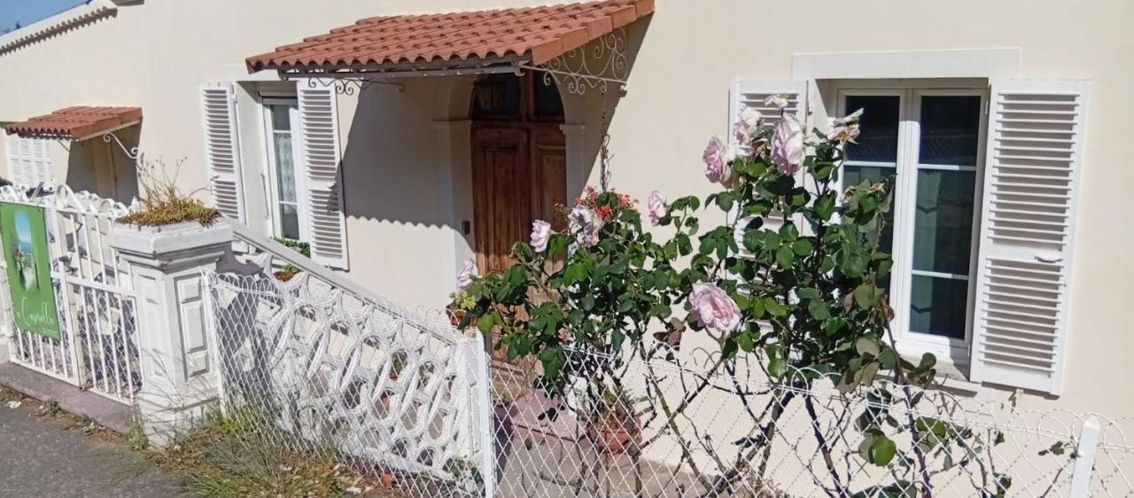 Chambres d'hôte A Caserella, Maison de village rénovée avec vue sur mer - Chambres d'hôtes Valle-di-Campoloro