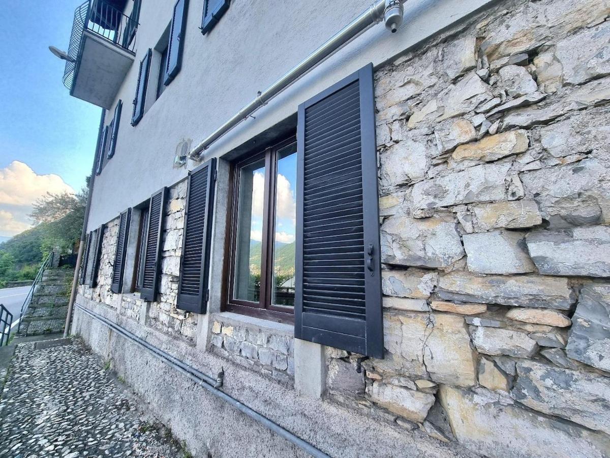 Como Lake View Enjoy&Relax - Chambres d’hôtes Brienno