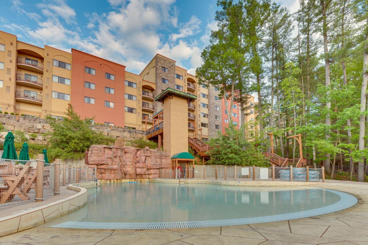 1st-Floor Chula Vista Resort Condo with Patio! - Chambres d’hôtes Wisconsin Dells