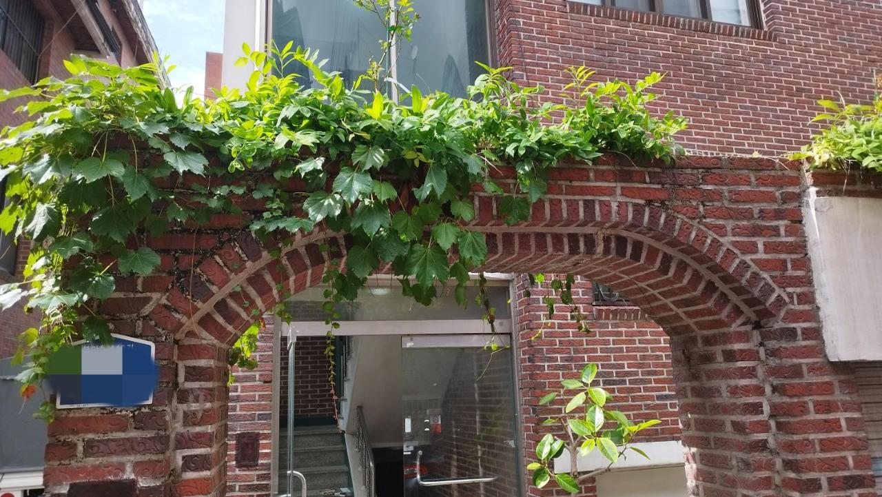 Ewha Univ, Ahyeon 3Rooms Stay - Ferienwohnung Seoul