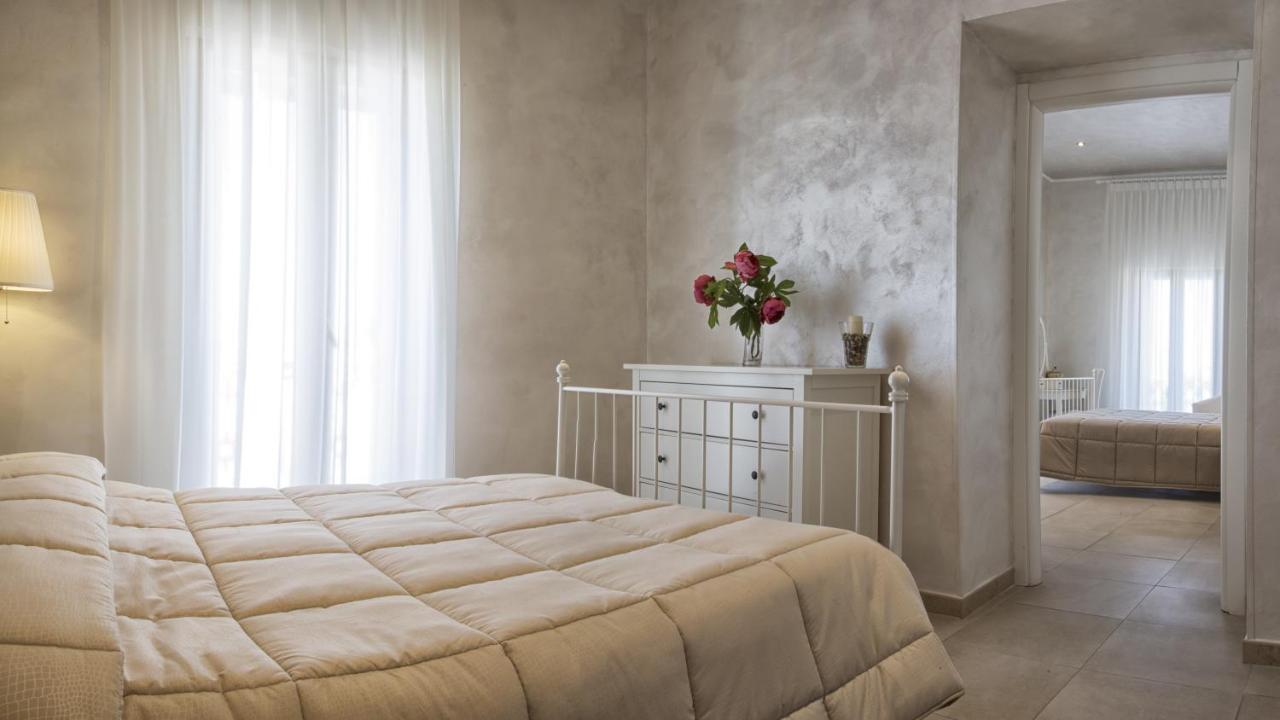 Camera Quadrupla Luxury con Vista Mare