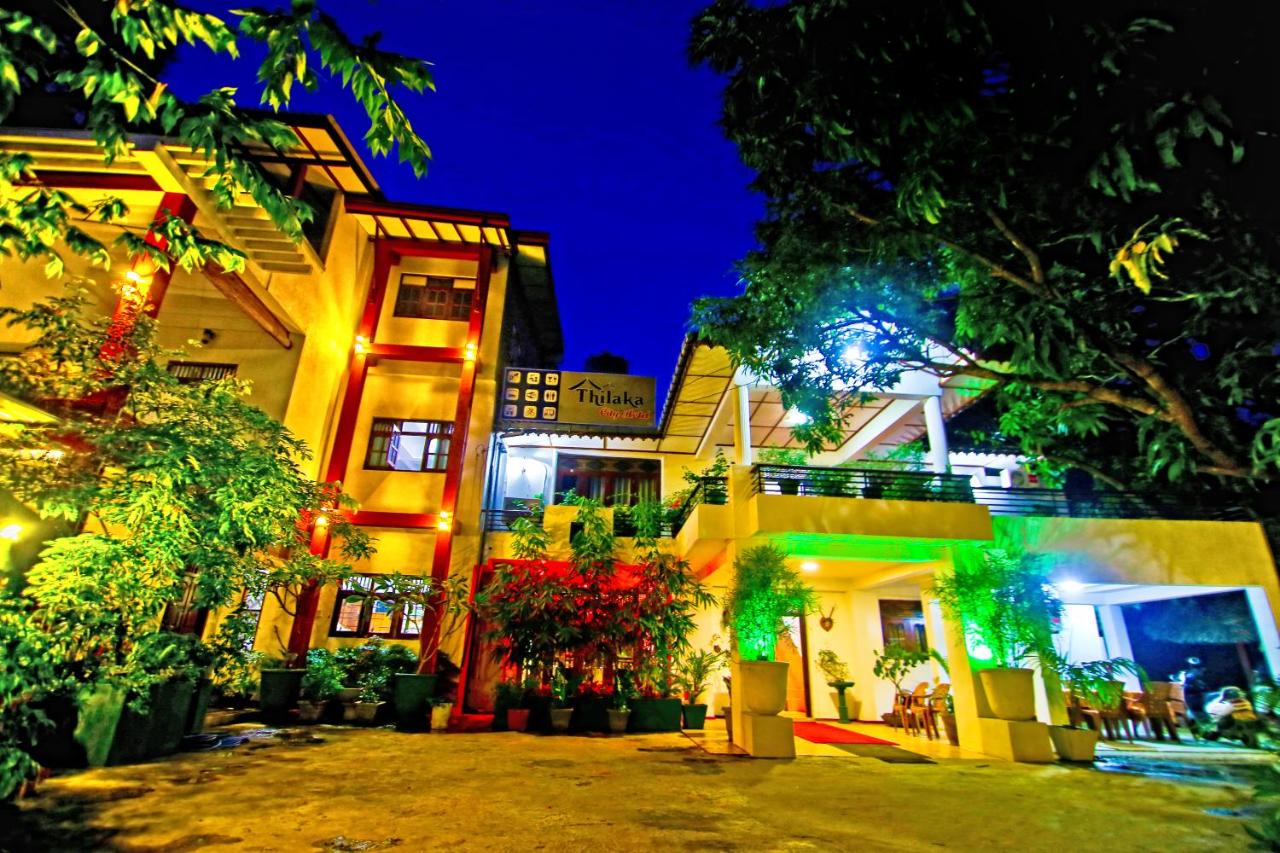 B&B Anuradhapura - Thilaka City Hotel - Bed and Breakfast Anuradhapura