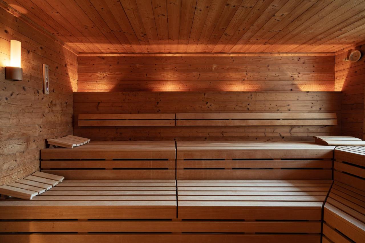 Tolle 5 Sterne Ferienwohnung Ostseequartier mit dem wunderschönem Südbalkon - B&B Wustrow