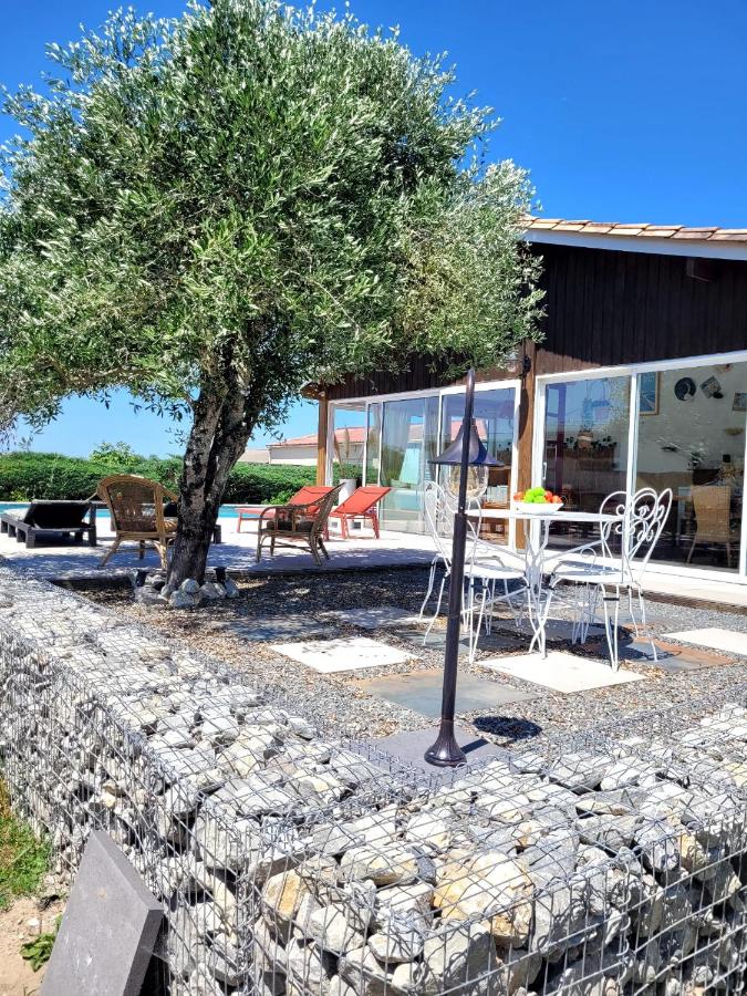 Chambre Bordeaux, piscine et spa - B&B