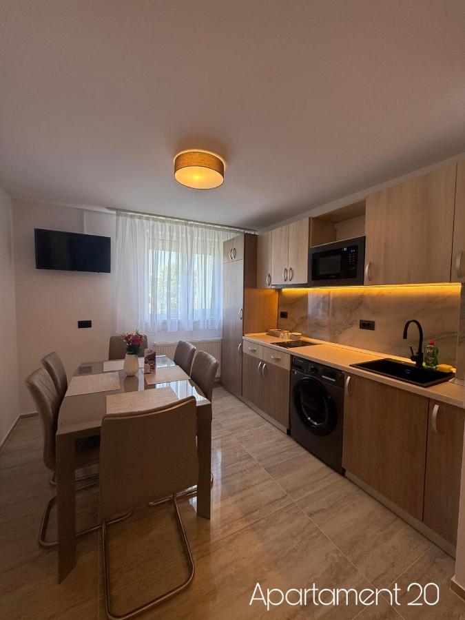 Apartment mit 2 Schlafzimmern und Balkon