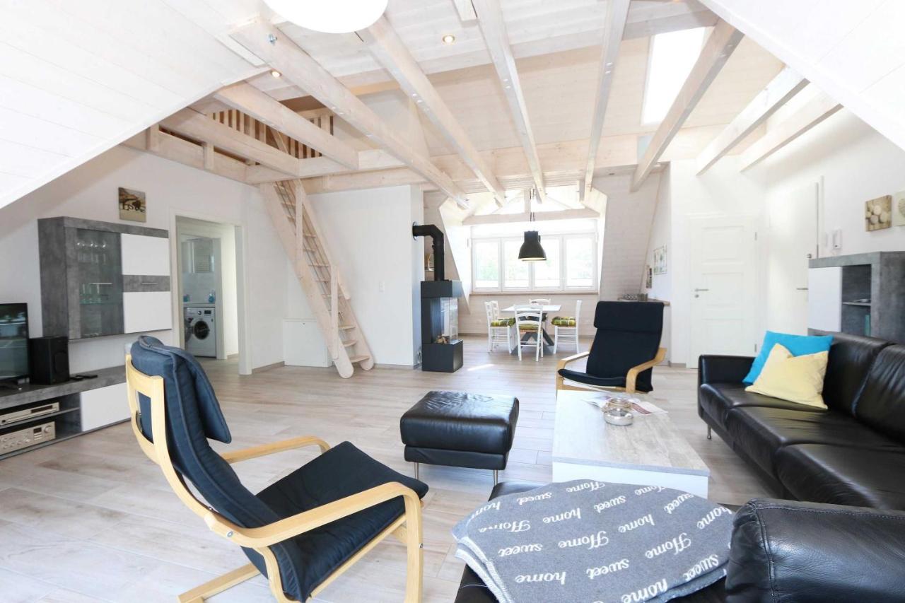 Apartment mit 3 Schlafzimmern und Balkon