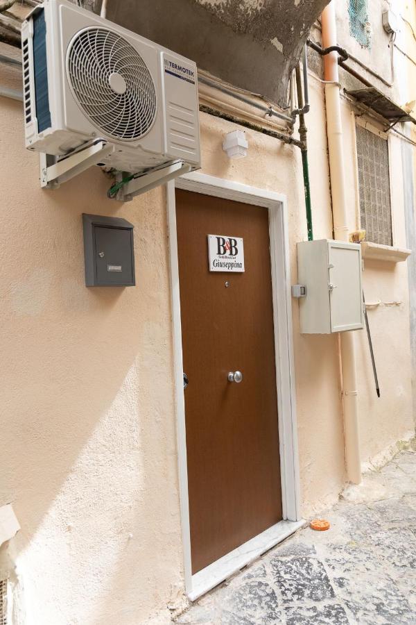 Da Giuseppina - B&B Ercolano