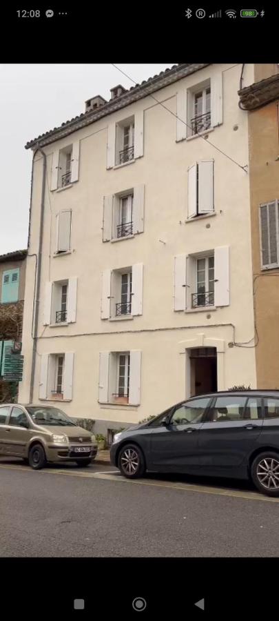 Charmant petit appartement provençal - B&B