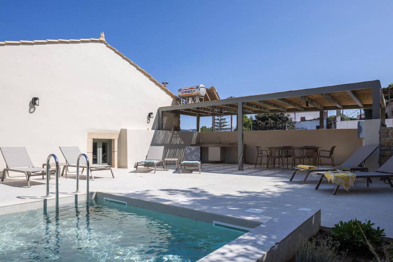 Villa Manmar - Timeless Heritage by etouri - B&B Spiliá