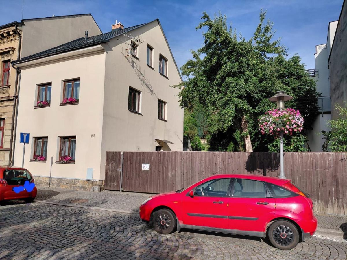 Apartmán na Trávnicích - B&B Turnov