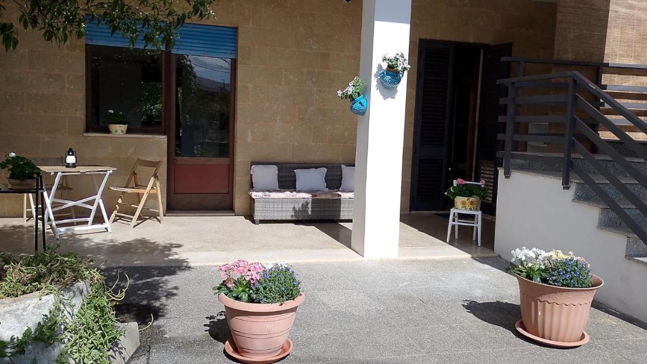 Casa BOUGANVILLE - B&B Cocumola