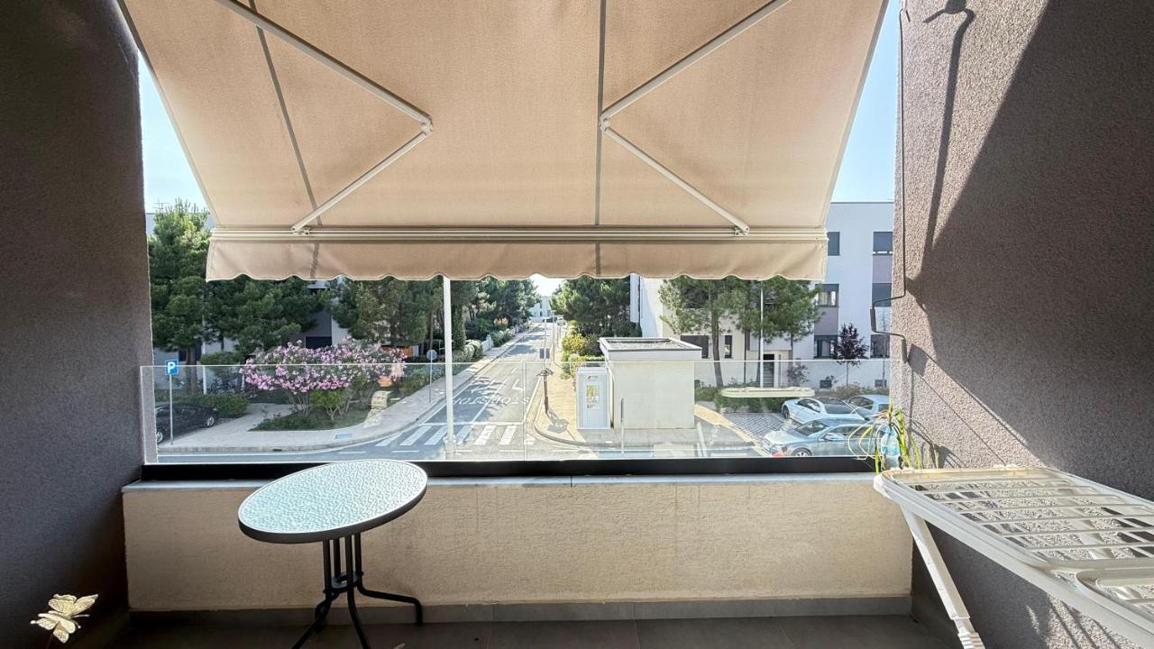 Vala Mar Apartments by Four C - Bed and Breakfast Hamallaj
