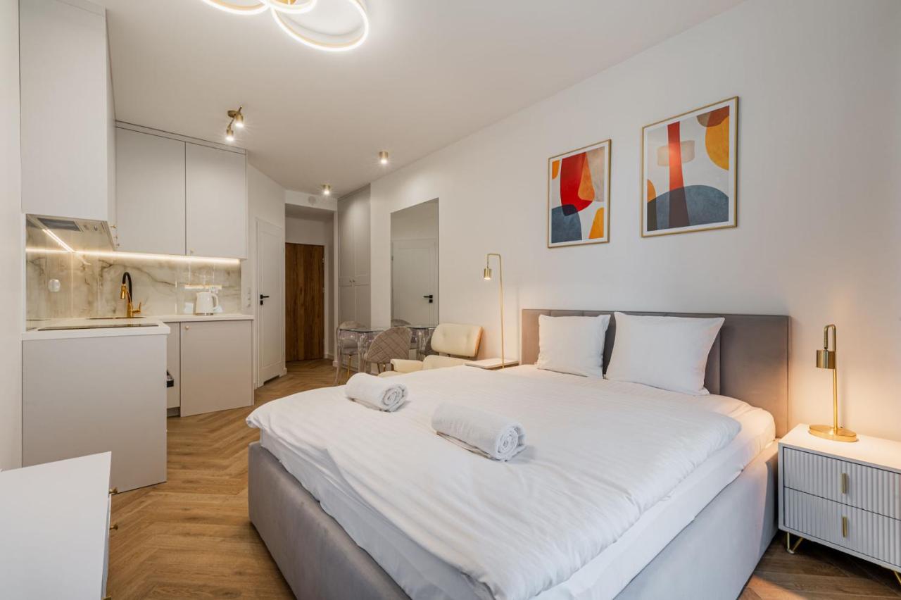 Studio Apartment with Balcony