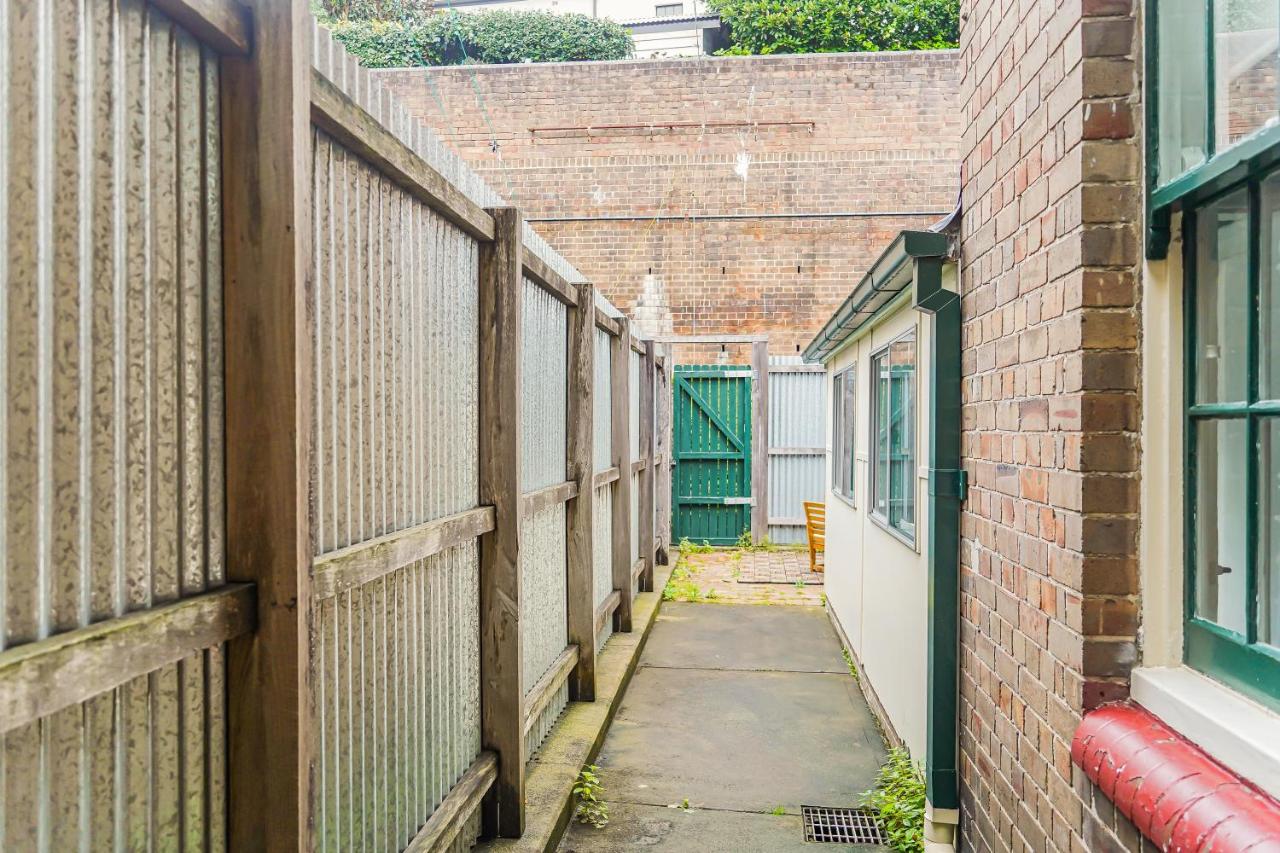 3 Bedroom House- Millers Point Good for 8 Guests - B&B