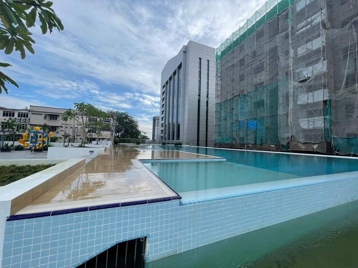 7-06 Kenny Hill Residence 1 Kuching - B&B
