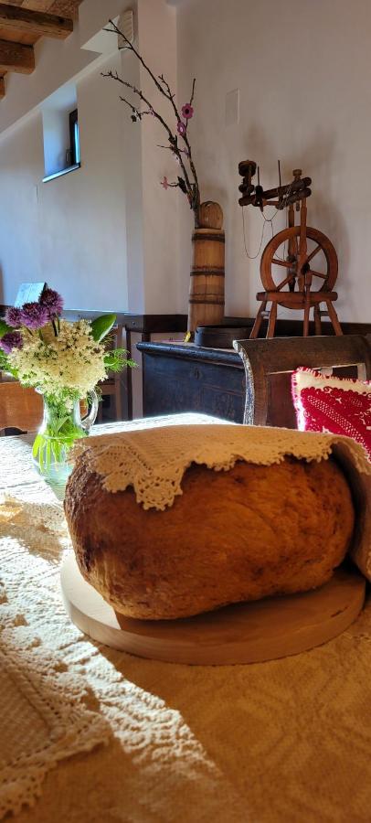 Sólyom Major - Gut Falkenhof - Bed and Breakfast Șoimușu Mic