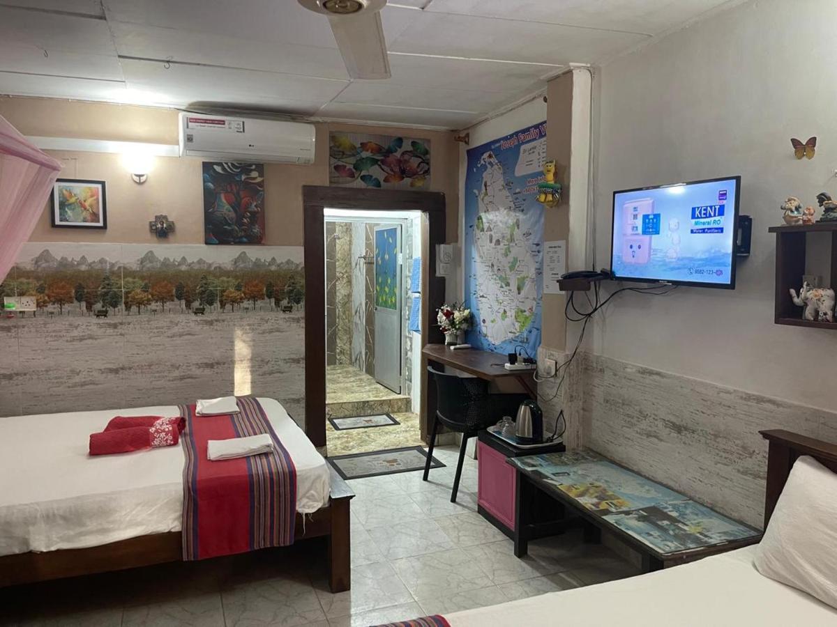 Camera Familiare con Bagno Privato