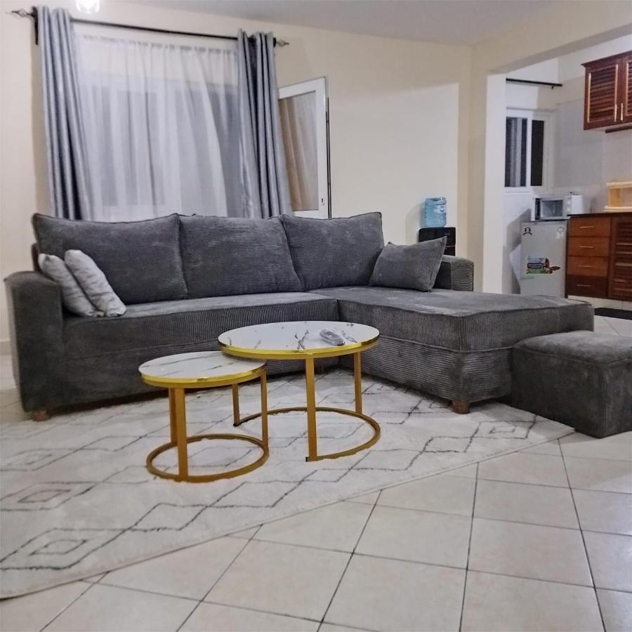 1 bedroom apartment in shanzu near pride inn resort - B&B