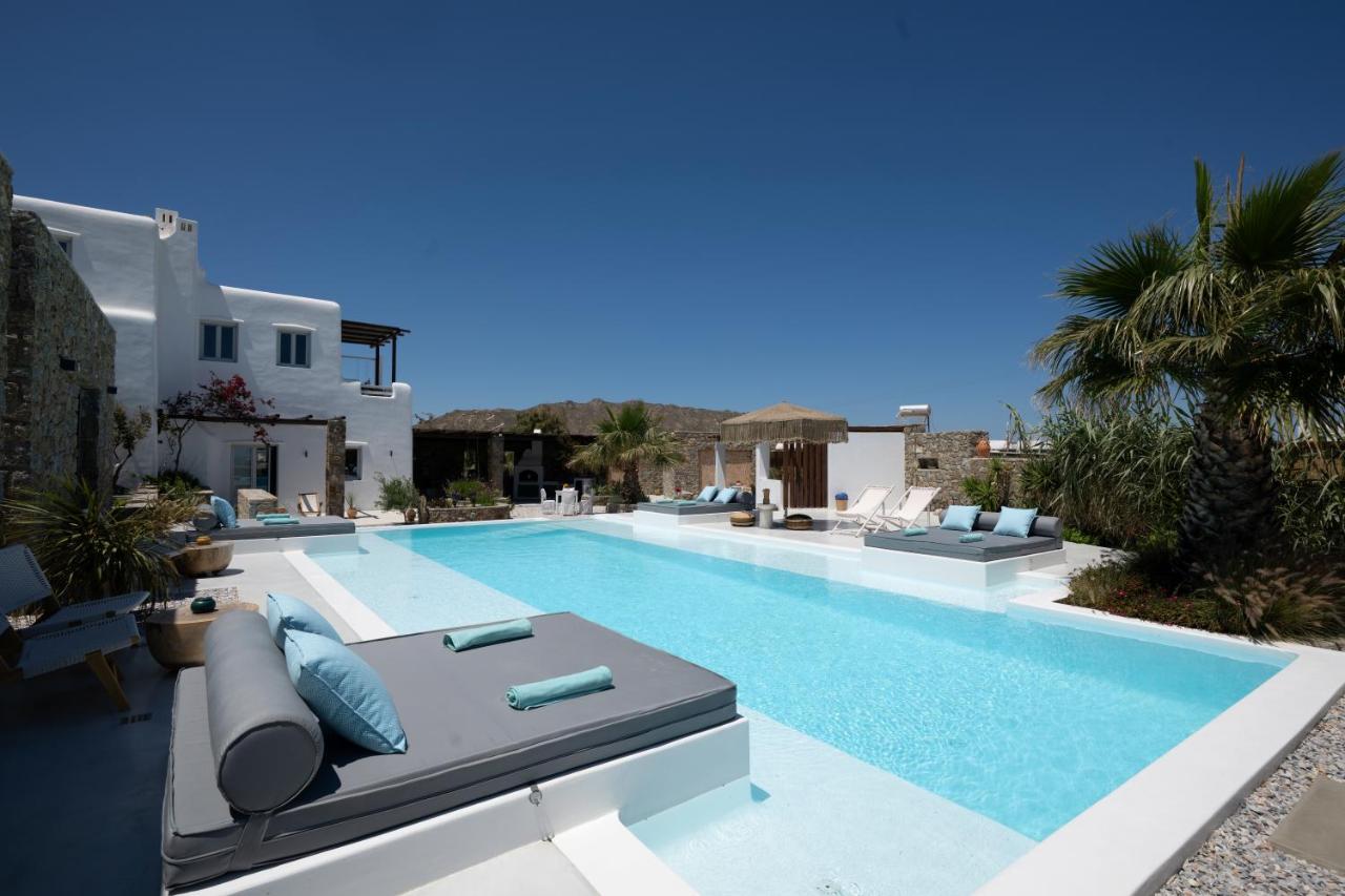 Junior Suite with Pool View
