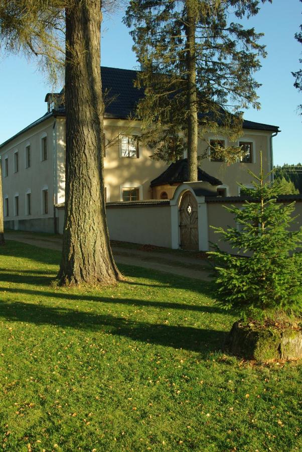 Penzion Zámeček - B&B