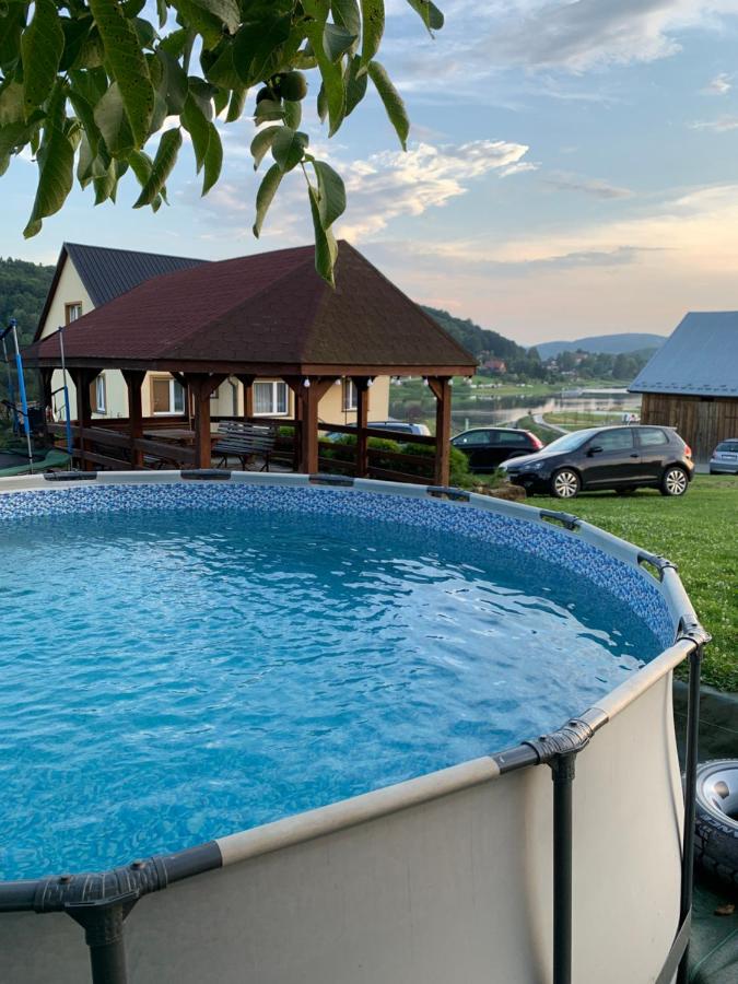Pokoje nad jeziorem - U Joanny - B&B Bartkowa-Posadowa