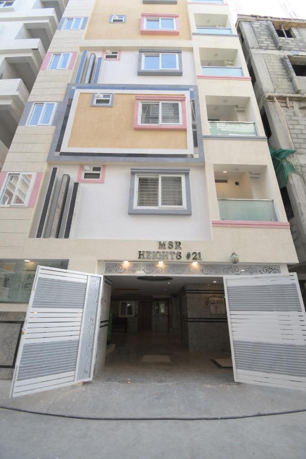 HomeSlice Manor, Premium Apartment in Whitefield - B&B