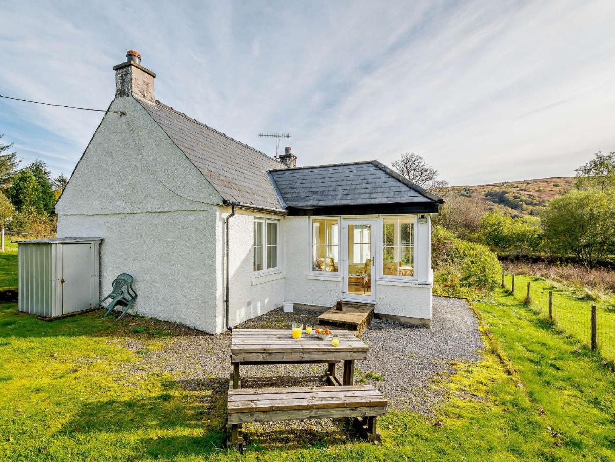 2 bed in Strontian CA046 - B&B