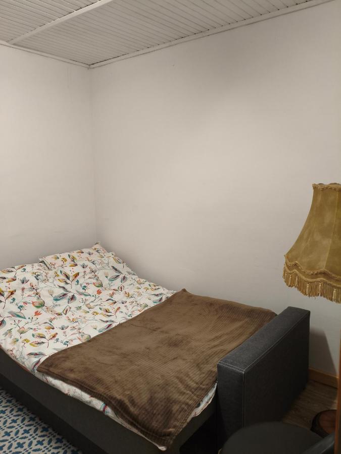 Mixed Dormitory Room